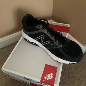 New Balance Men’s sneakers Brand New